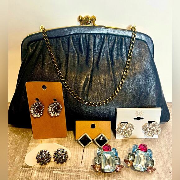 Vintage little black purse and rhinestone earring set - Picture 1 of 14